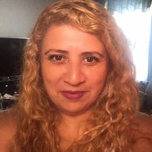 Meet your Posher, Angélica